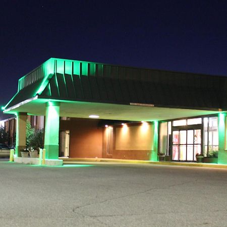 Travelodge By Wyndham Sturgis Extérieur photo