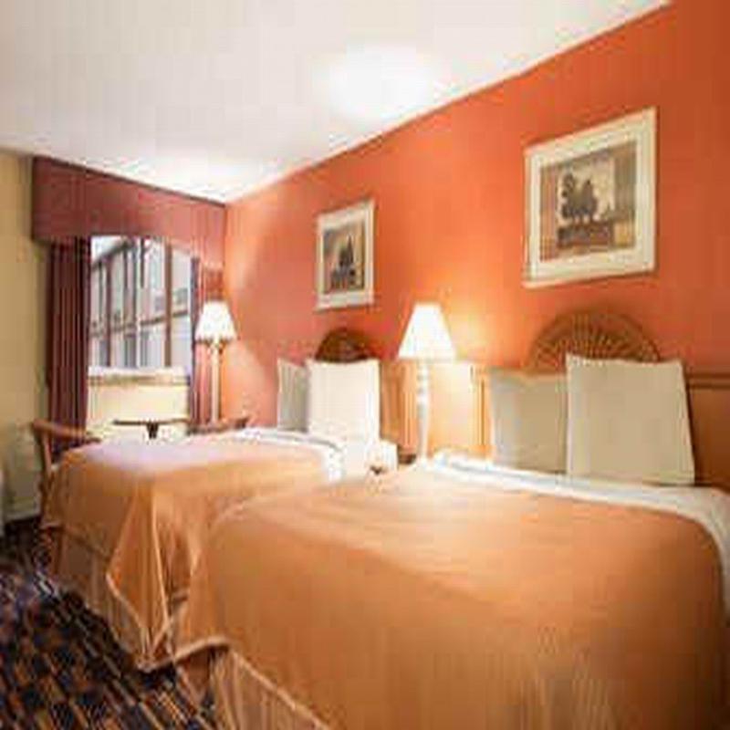 Travelodge By Wyndham Sturgis Extérieur photo